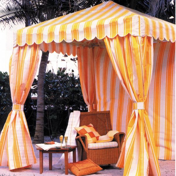 VICTORIA-Executive-cabana